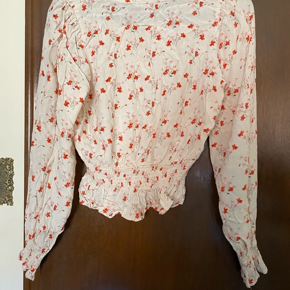 American Eagle Printed Button Up Bubble Top - Picture 4 of 5